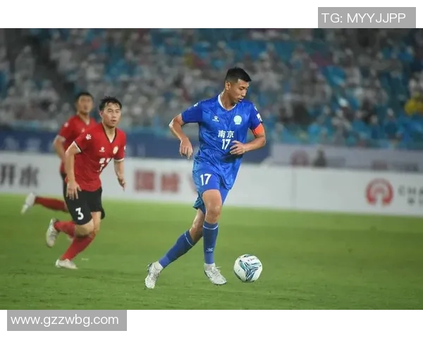 南京足球明星的崛起之路与成就探讨