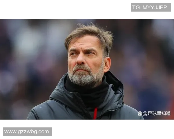 成熟魅力与足球激情交织的动漫男明星形象探讨