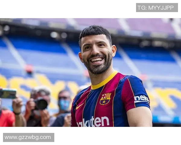 宽肩足球明星的魅力与成就揭秘你知道是谁吗 宽肩足球明星的魅力与成就揭秘你知道是谁吗